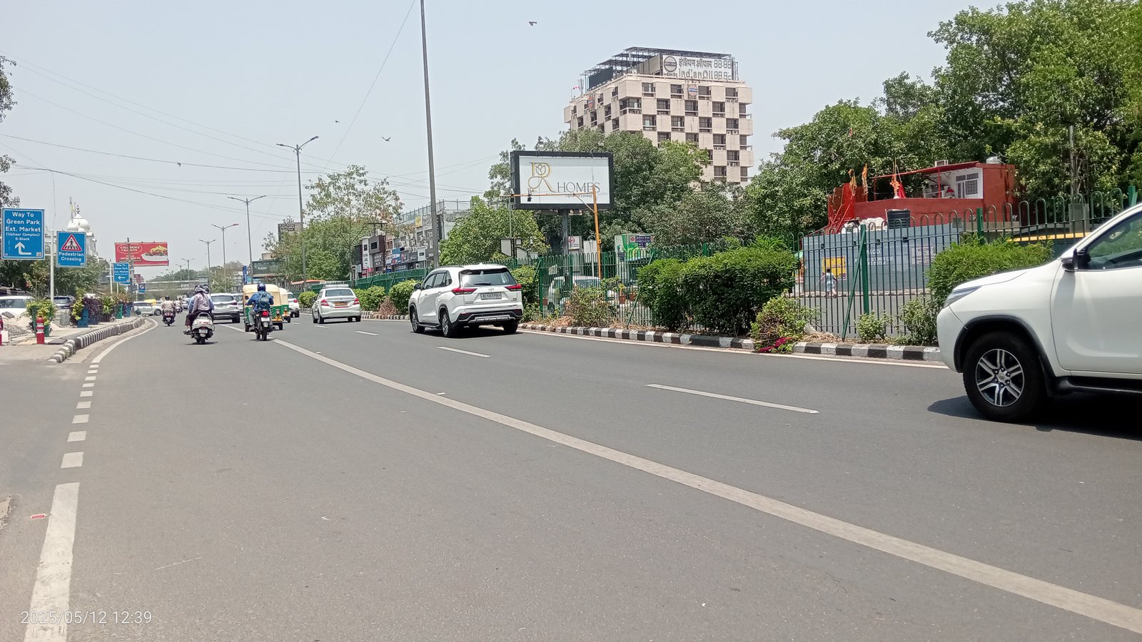 MCD Parking / Near Green Park Metro Station back