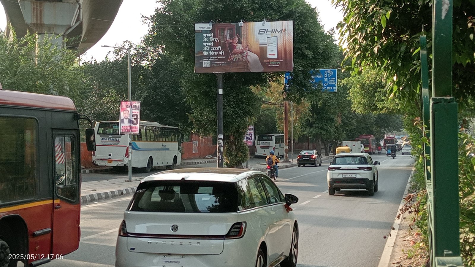 Near Govind Puri Metro Station